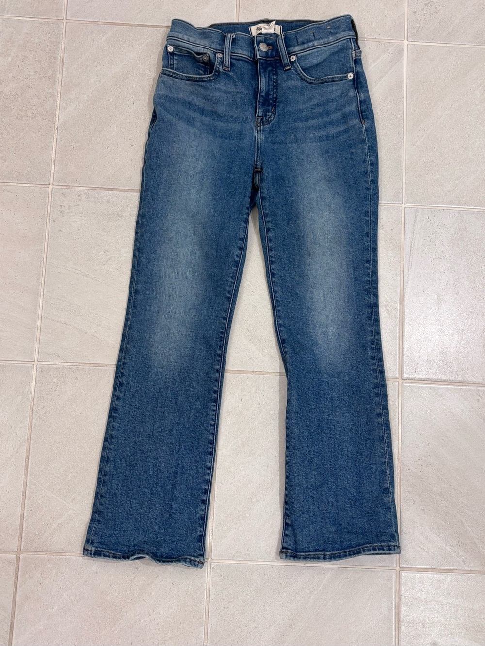 Madewell Mid-Rise Kick Out Jeans in Medium Blue Wash